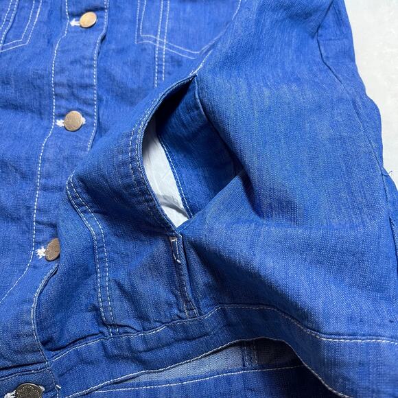 Denim&Co. Button Up Jean Jacket Size Medium Stretch Casual Western Rodeo - Picture 6 of 10